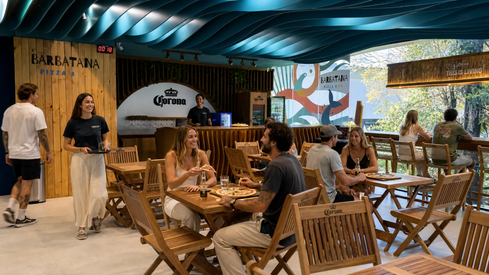 Restaurante Barbatana Pizza na Surf Center Curitiba